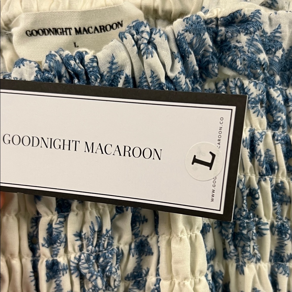Goodnight Macaroon Blue & White Printed Maxi Dress - Picture 10 of 11